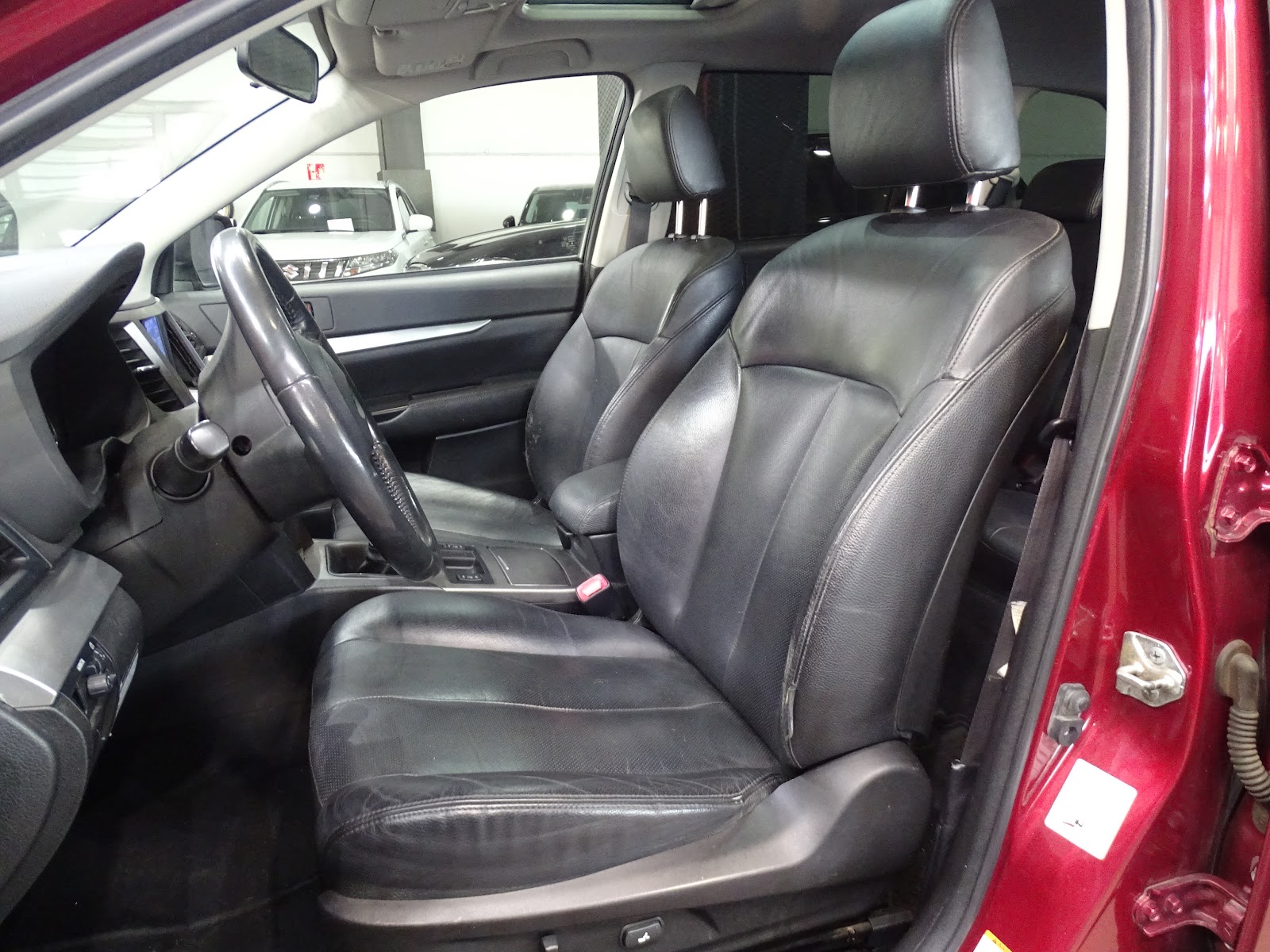 Foto 7 de SUBARU OUTBACK 2023 en venta en CSV Motor VALDEFUENTES
