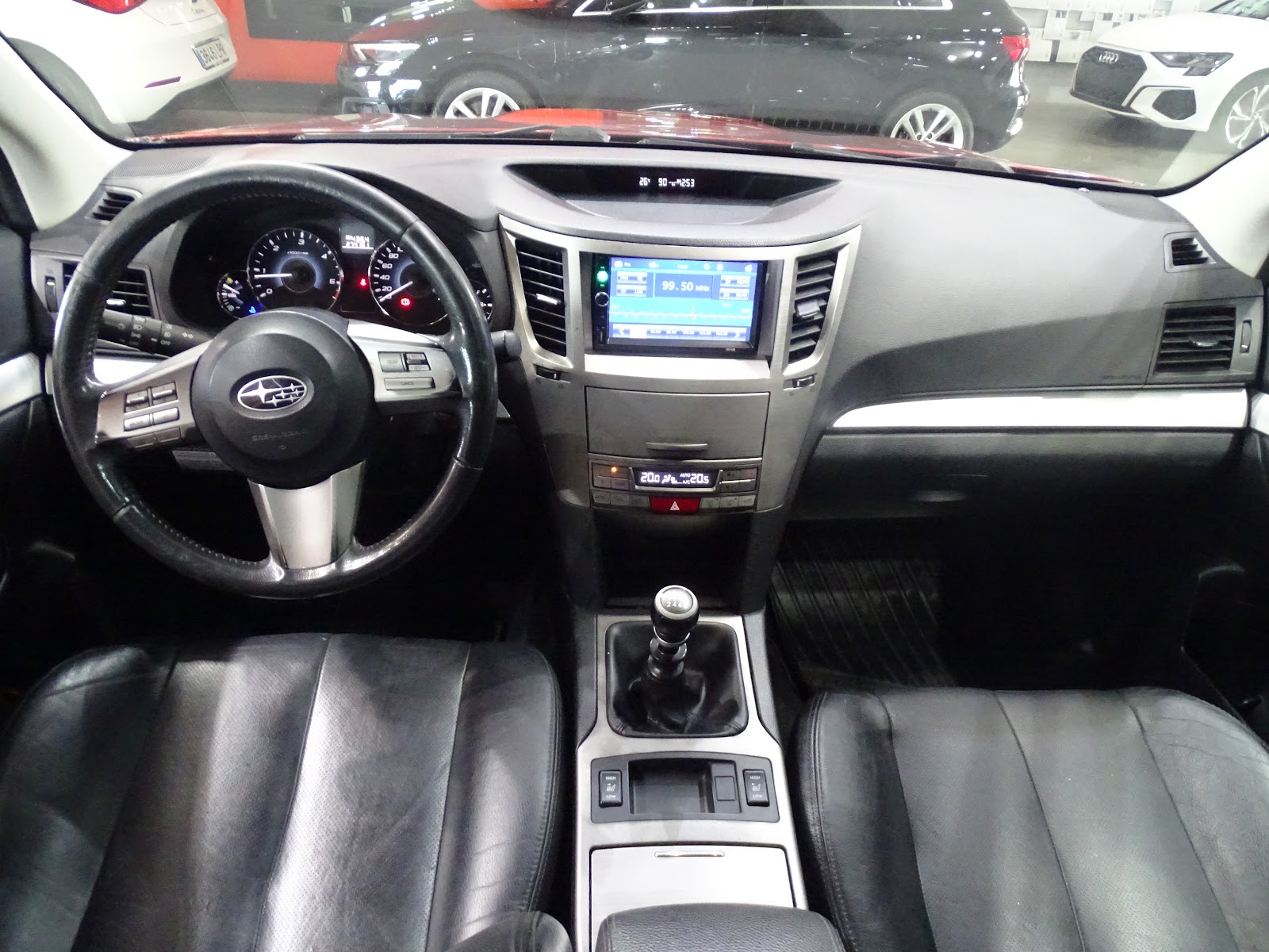 Foto 9 de SUBARU OUTBACK 2023 en venta en CSV Motor VALDEFUENTES
