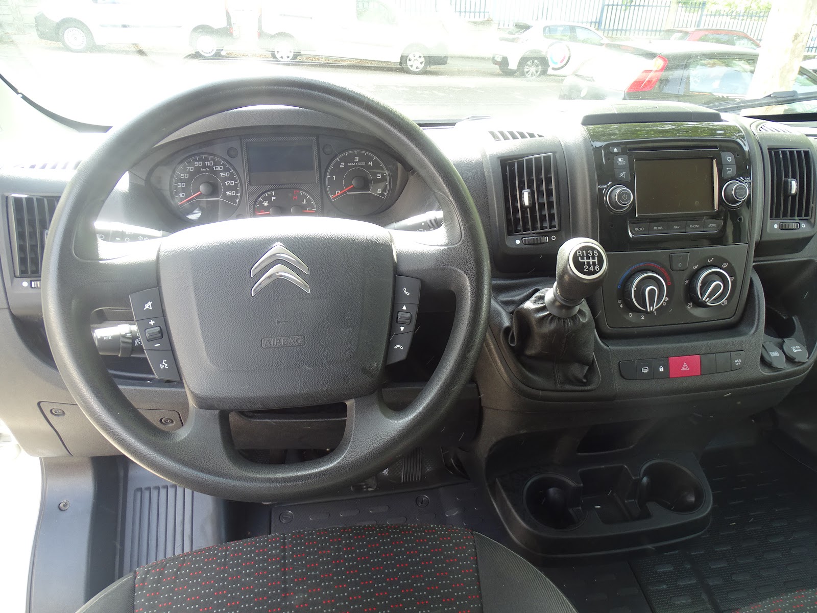 Foto 7 de CITROËN JUMPER 2018 en venta en CSV Motor VALDEFUENTES