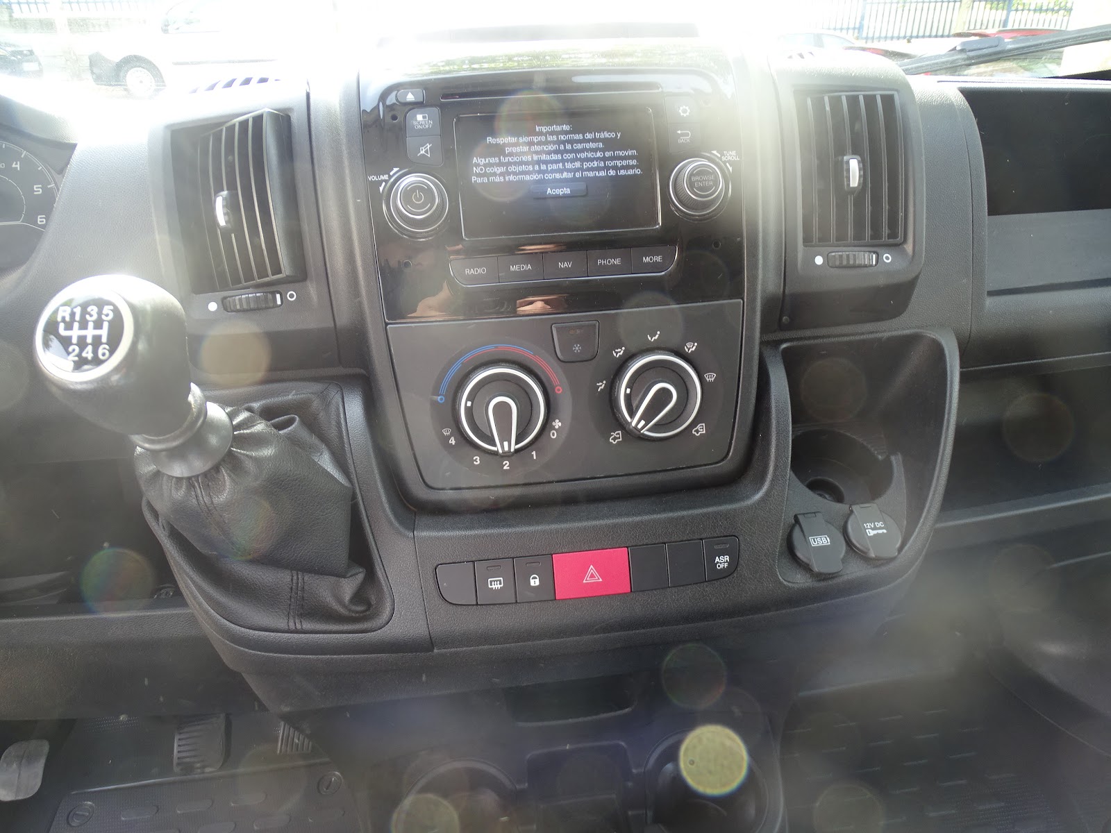 Foto 8 de CITROËN JUMPER 2018 en venta en CSV Motor VALDEFUENTES