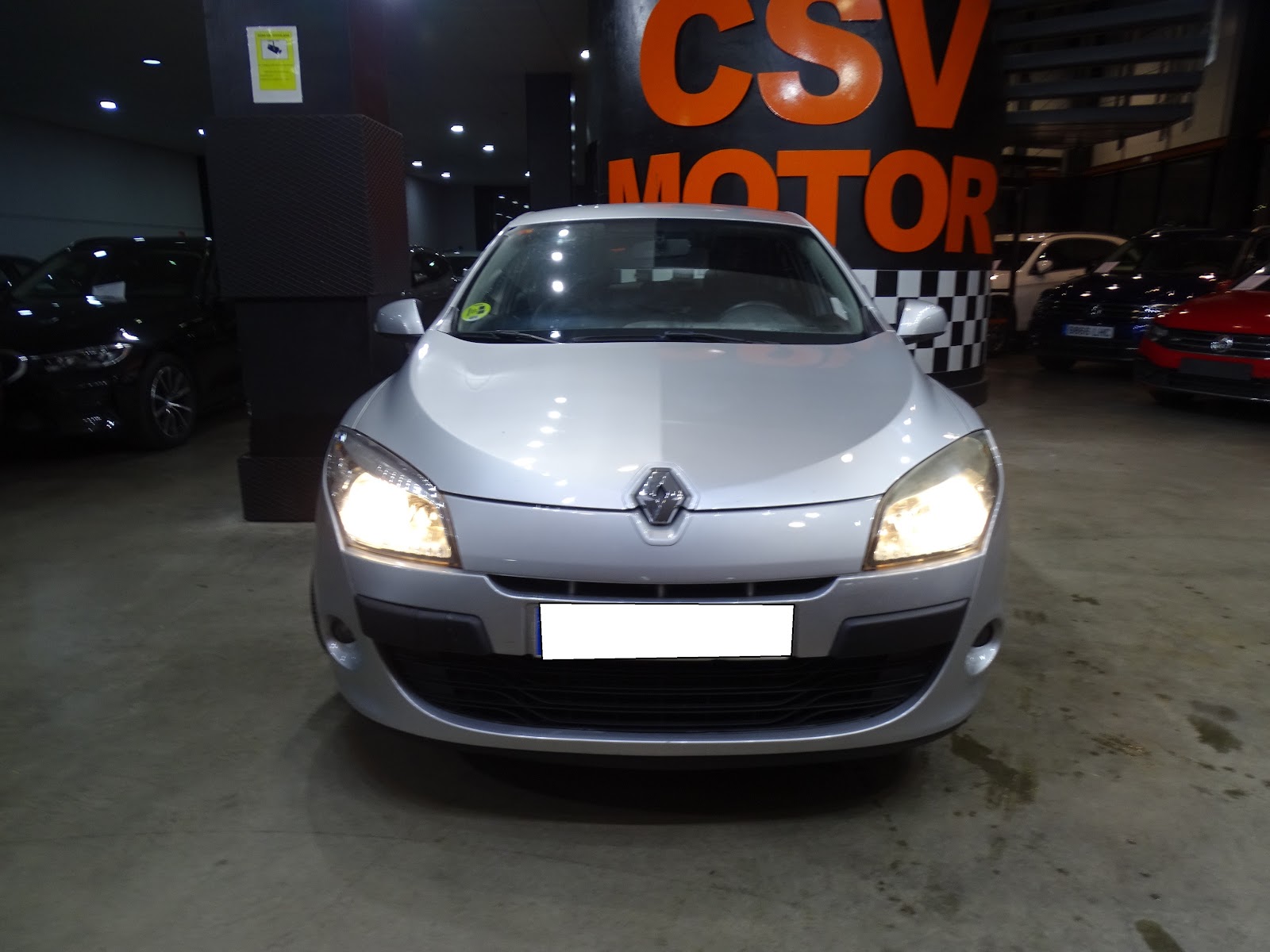 Foto 2 de RENAULT MEGANE 2023 en venta en CSV Motor