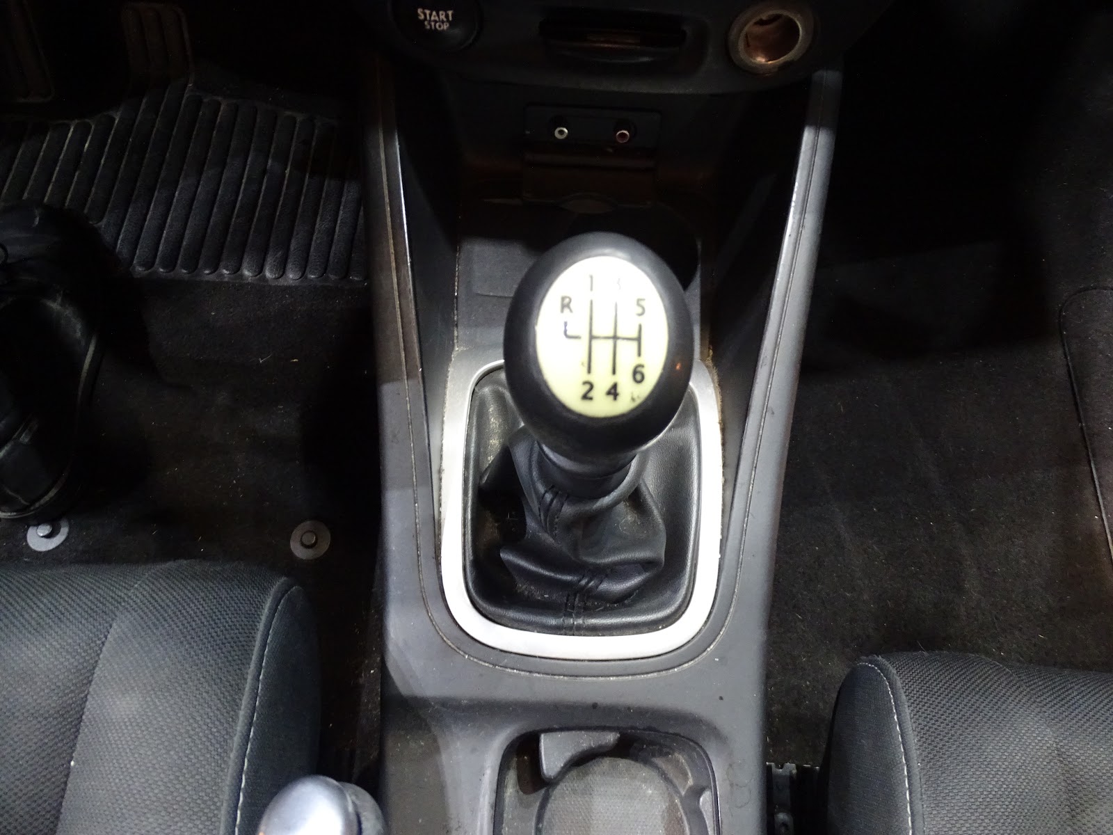 Foto 11 de RENAULT MEGANE 2023 en venta en CSV Motor