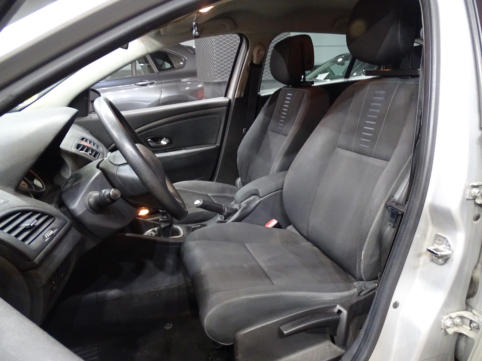 Foto 14 de RENAULT MEGANE 2023 en venta en CSV Motor