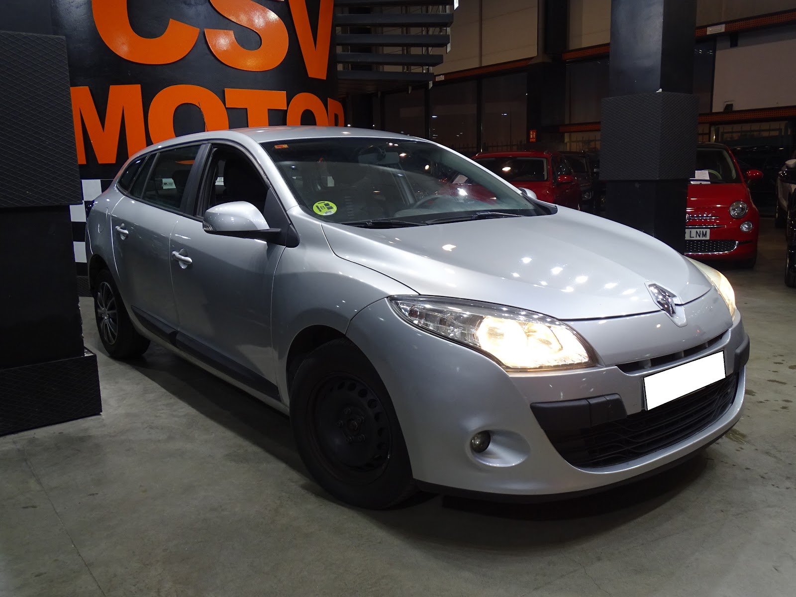 Foto 3 de RENAULT MEGANE 2023 en venta en CSV Motor