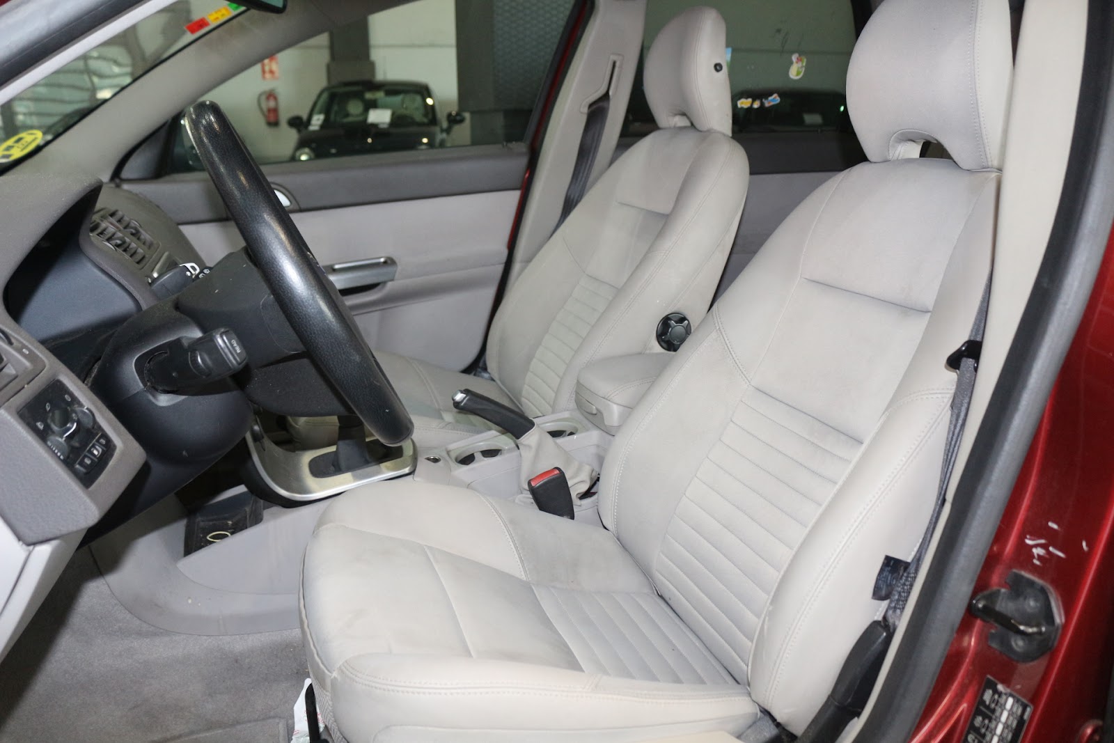 Foto 6 de VOLVO V50 2006 en venta en CSV Motor VALDEFUENTES
