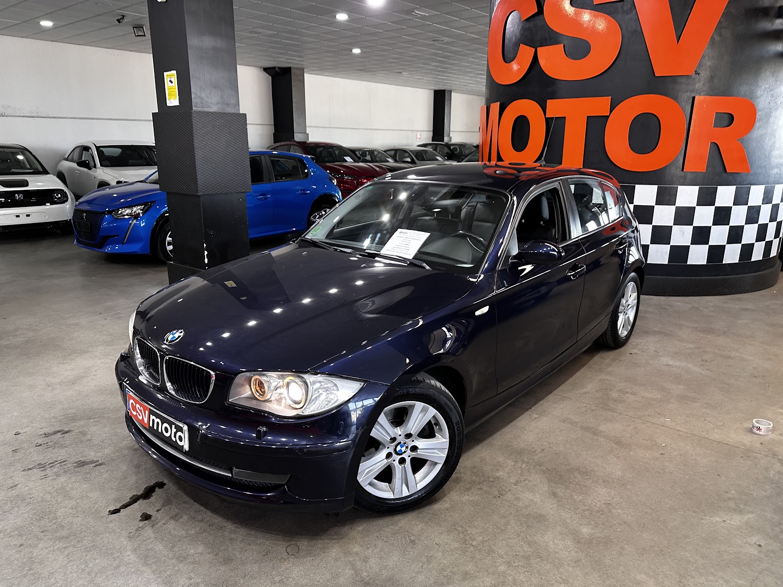 Foto 8 de BMW Serie 1 2008 en venta en CSV Motor VALDEFUENTES · color Negro