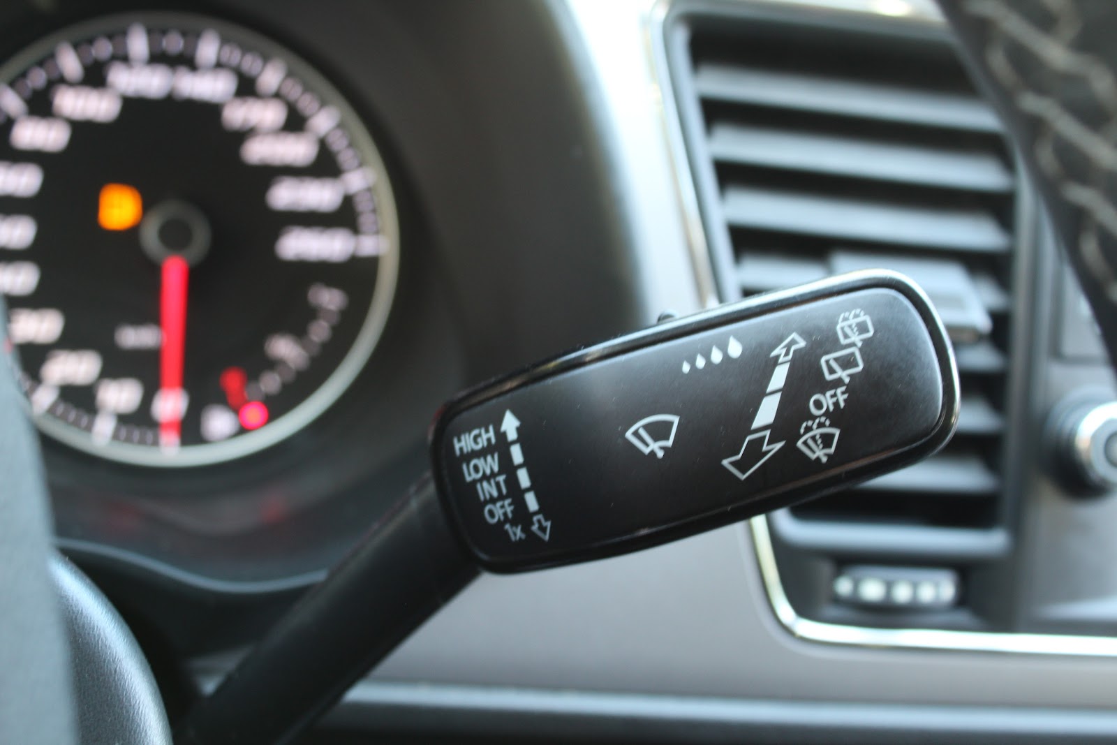 Foto 14 de SEAT LEON 2018 en venta en CSV Motor VALDEFUENTES