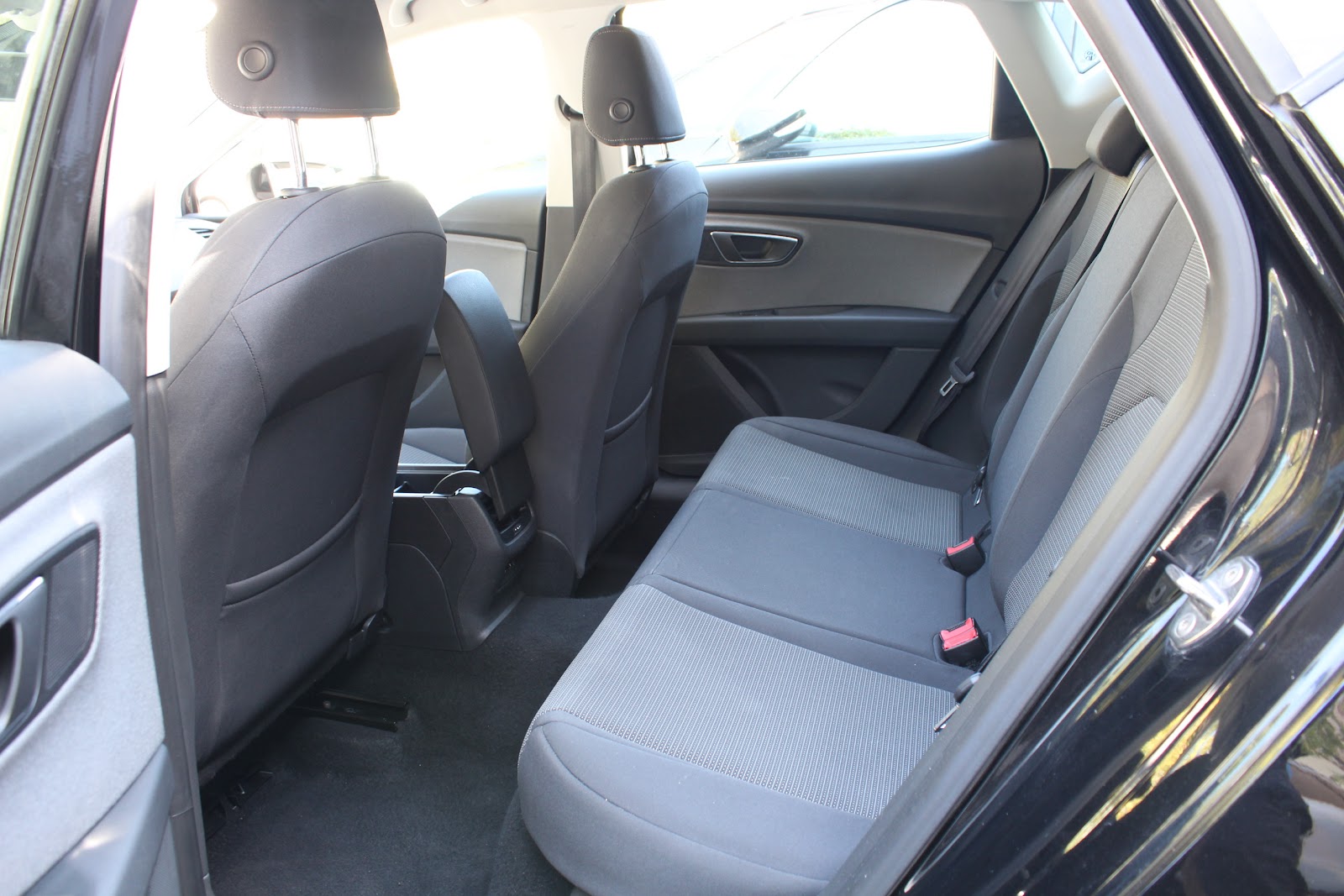 Foto 9 de SEAT LEON 2018 en venta en CSV Motor VALDEFUENTES