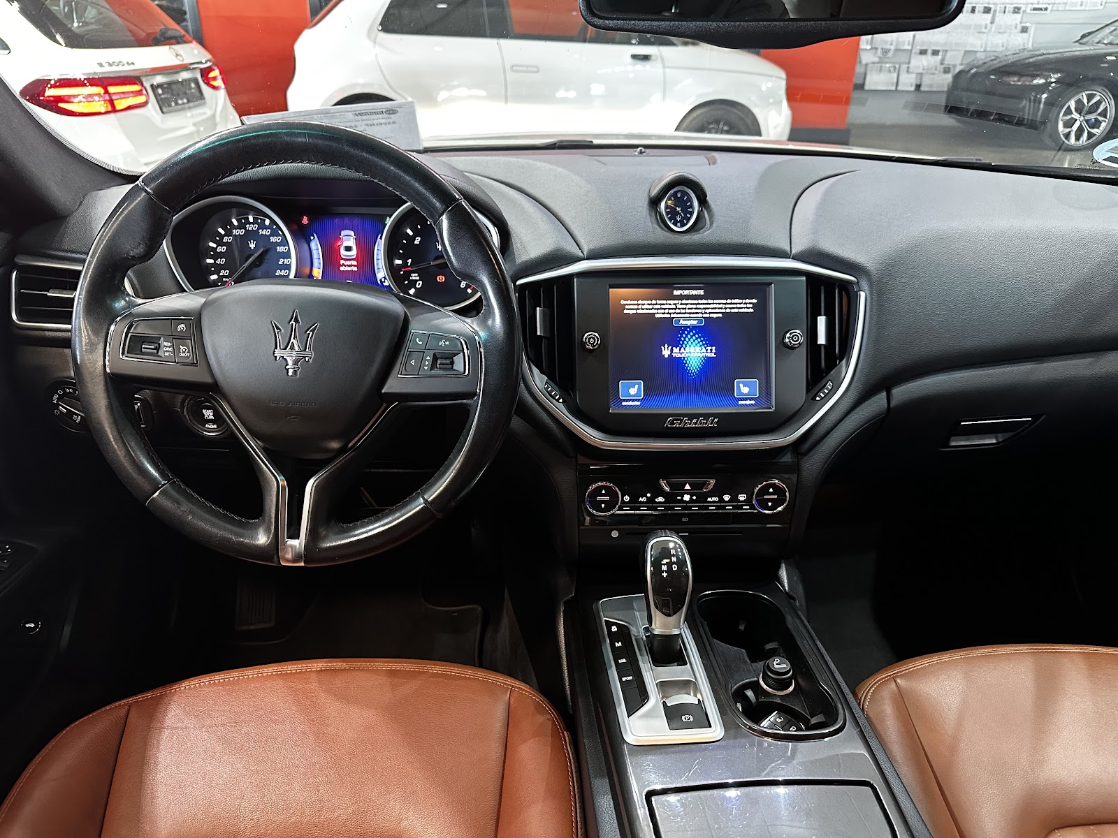 Foto 12 de MASERATI GHIBLI 2015 en venta en CSV Motor VALDEFUENTES