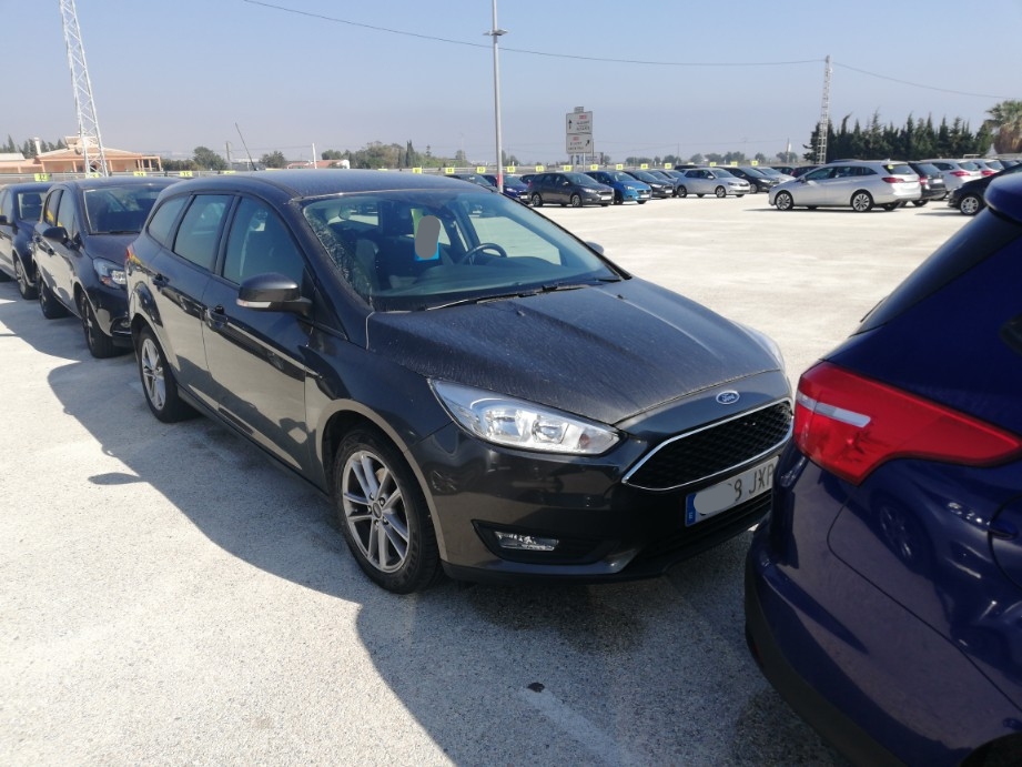 Foto 4 de FORD FOCUS 2017 en venta en CSV Motor VALDEFUENTES