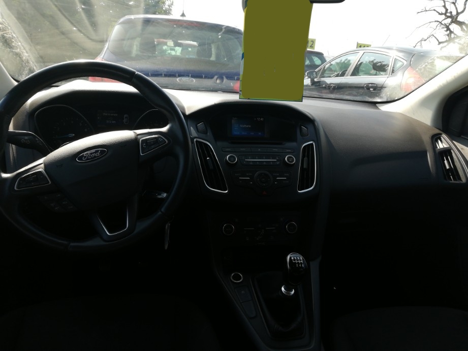 Foto 10 de FORD FOCUS 2017 en venta en CSV Motor VALDEFUENTES