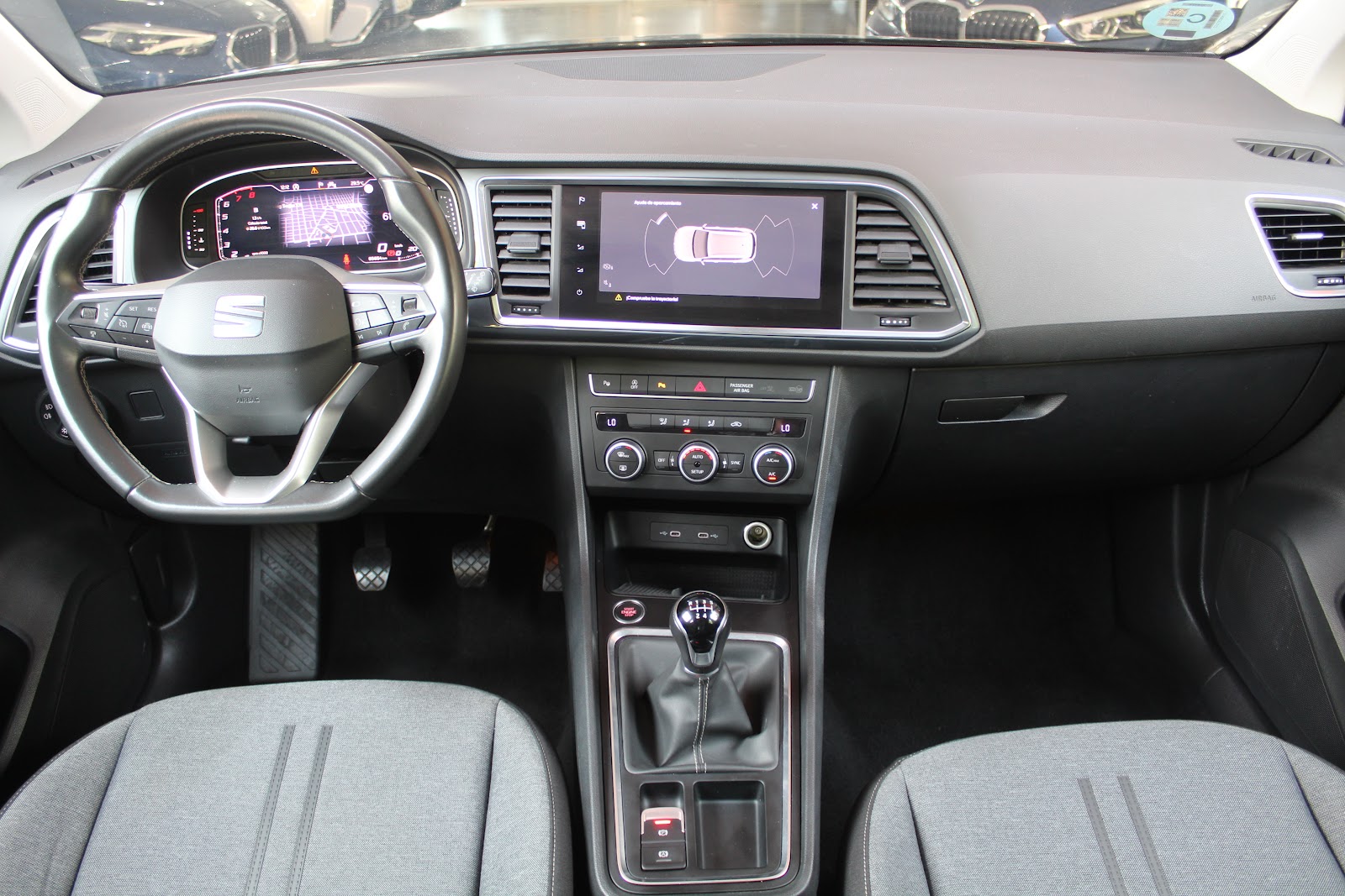 Foto 10 de SEAT ATECA 2023 en venta en CSV Motor VALDEFUENTES