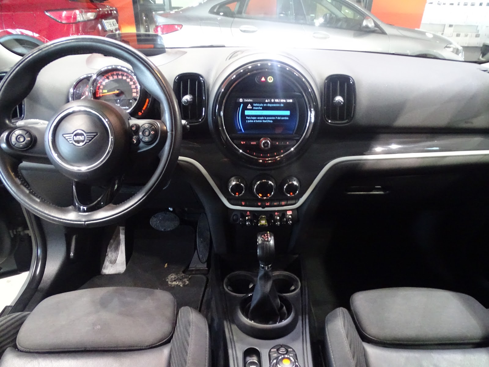 Foto 11 de MINI COUNTRYMAN 2019 en venta en CSV Motor VALDEFUENTES