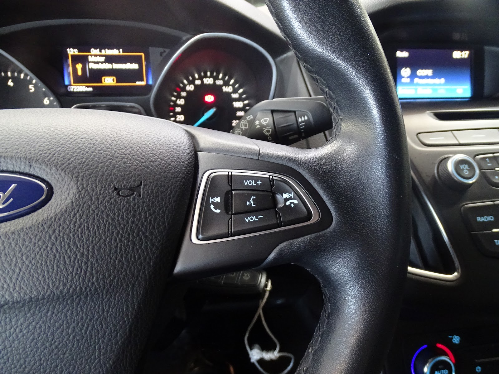 Foto 12 de FORD FOCUS 2017 en venta en CSV Motor VALDEFUENTES