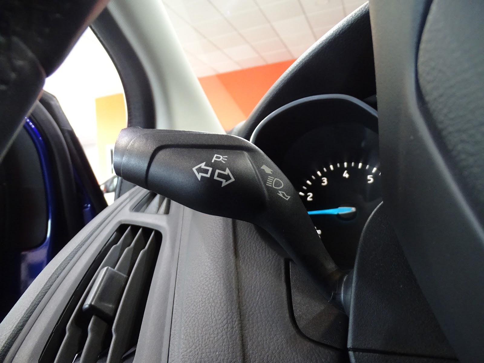 Foto 13 de FORD FOCUS 2017 en venta en CSV Motor VALDEFUENTES