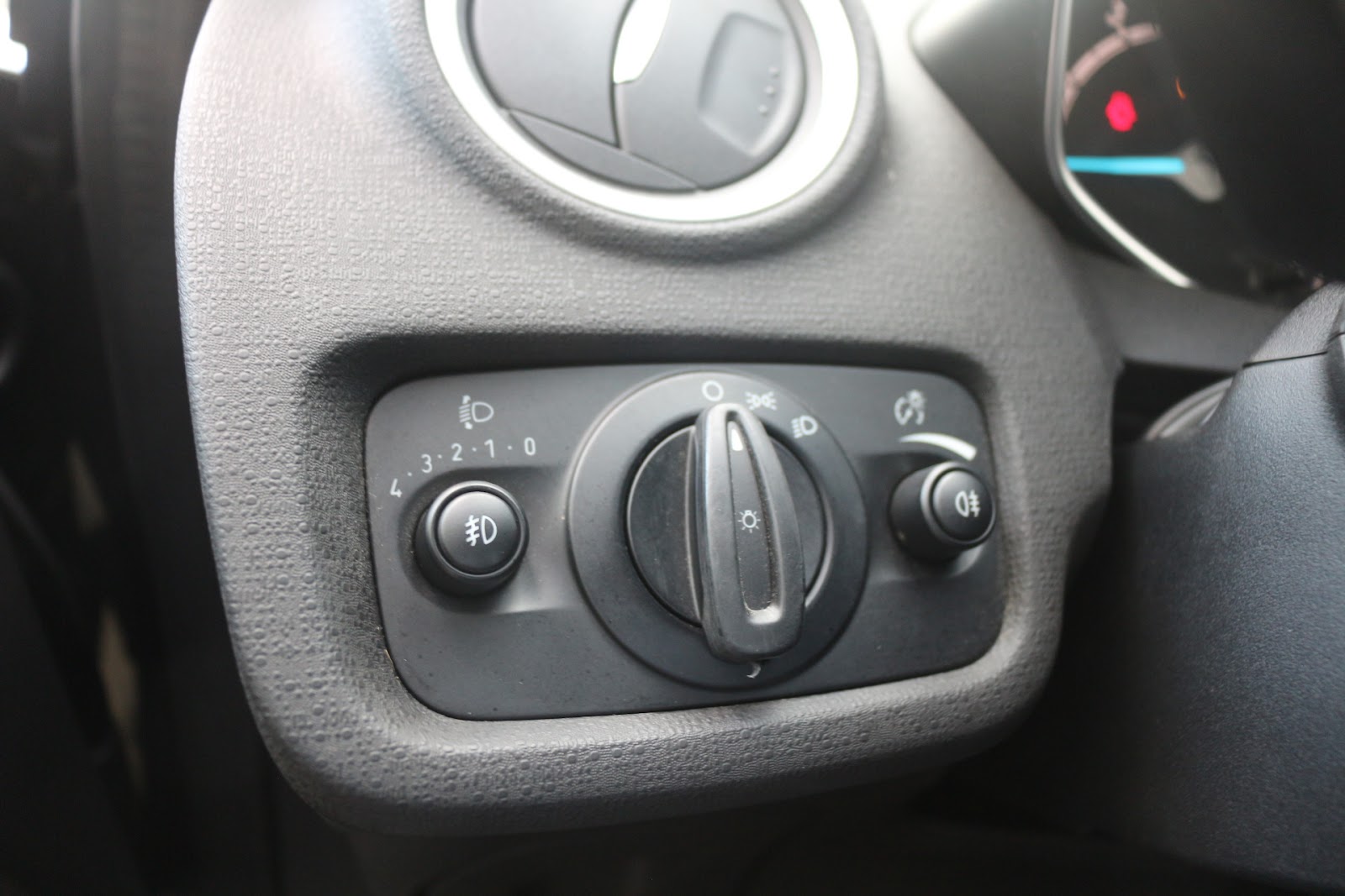 Foto 11 de FORD FIESTA 2017 en venta en CSV Motor VALDEFUENTES