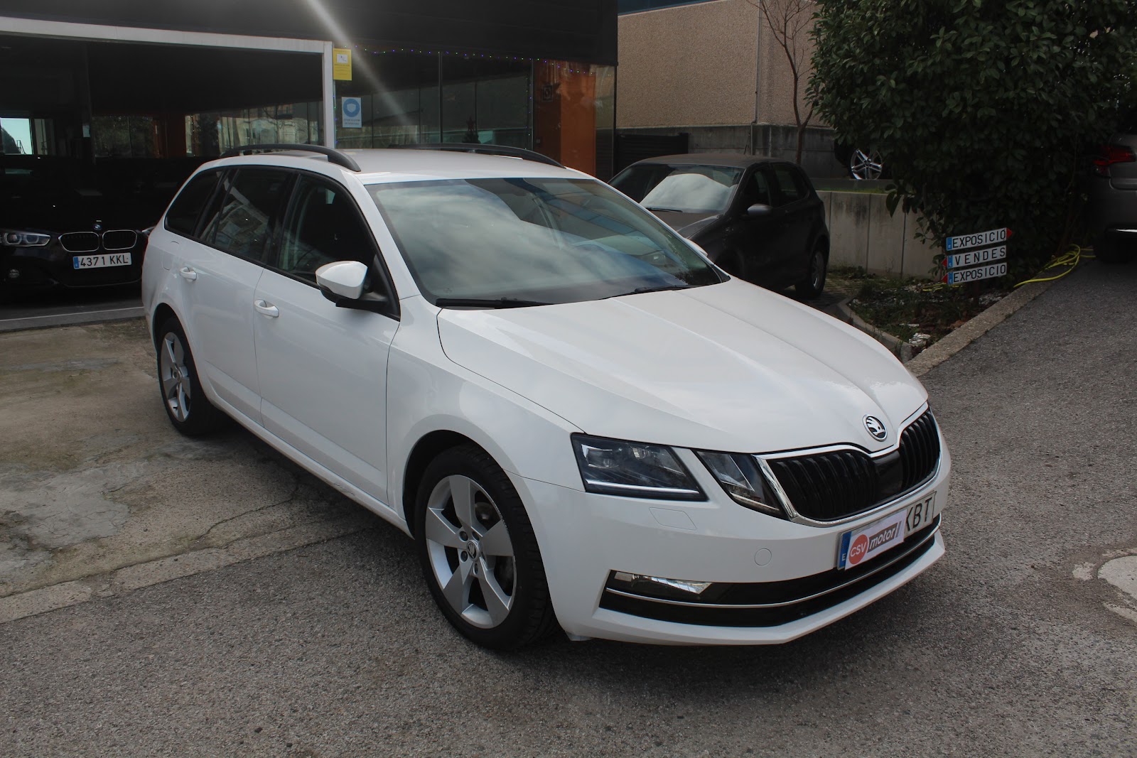 Foto 4 de SKODA OCTAVIA 2017 en venta en CSV Motor VALDEFUENTES