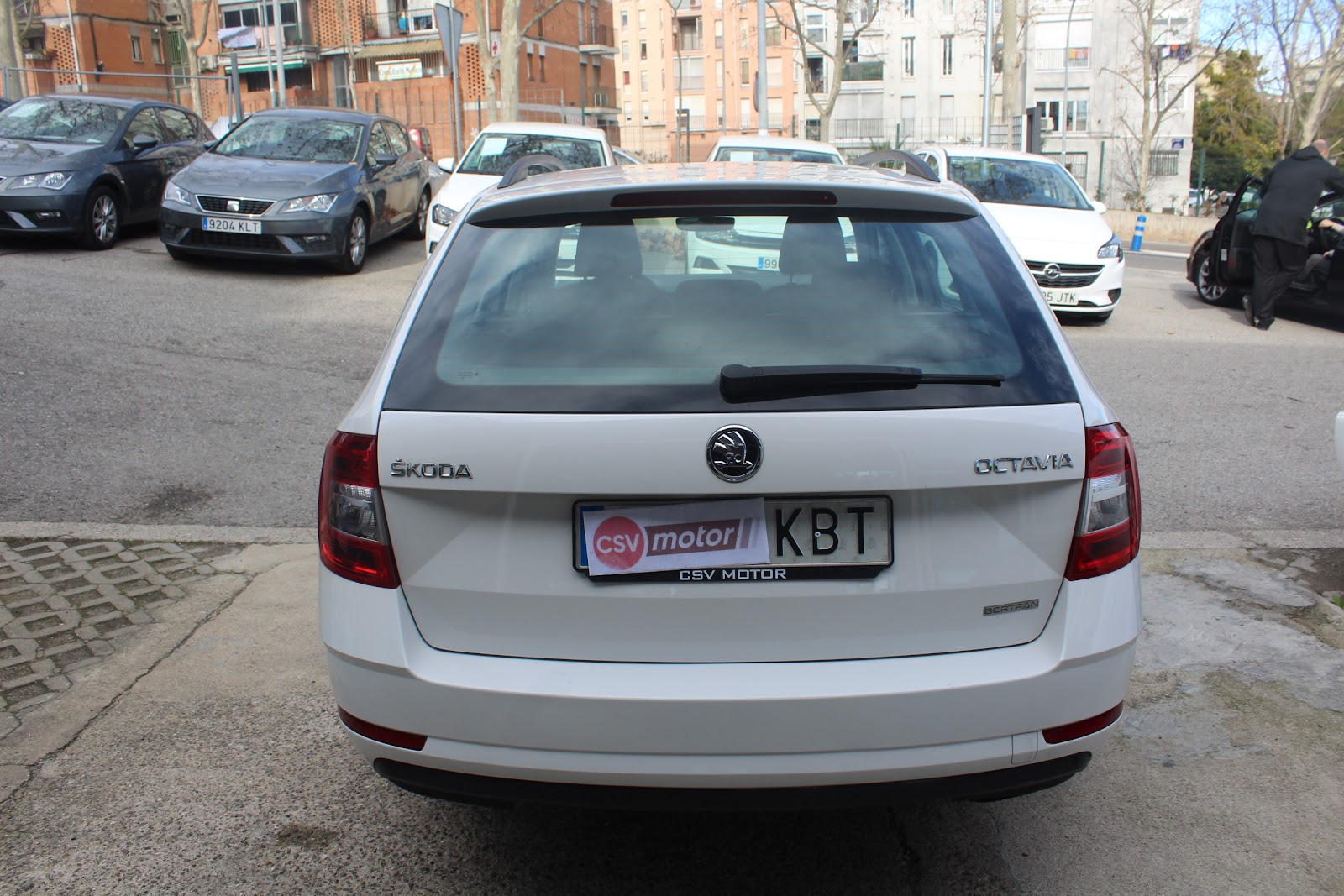 Foto 5 de SKODA OCTAVIA 2017 en venta en CSV Motor VALDEFUENTES