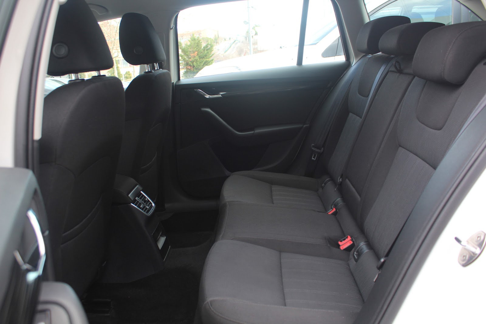 Foto 9 de SKODA OCTAVIA 2017 en venta en CSV Motor VALDEFUENTES