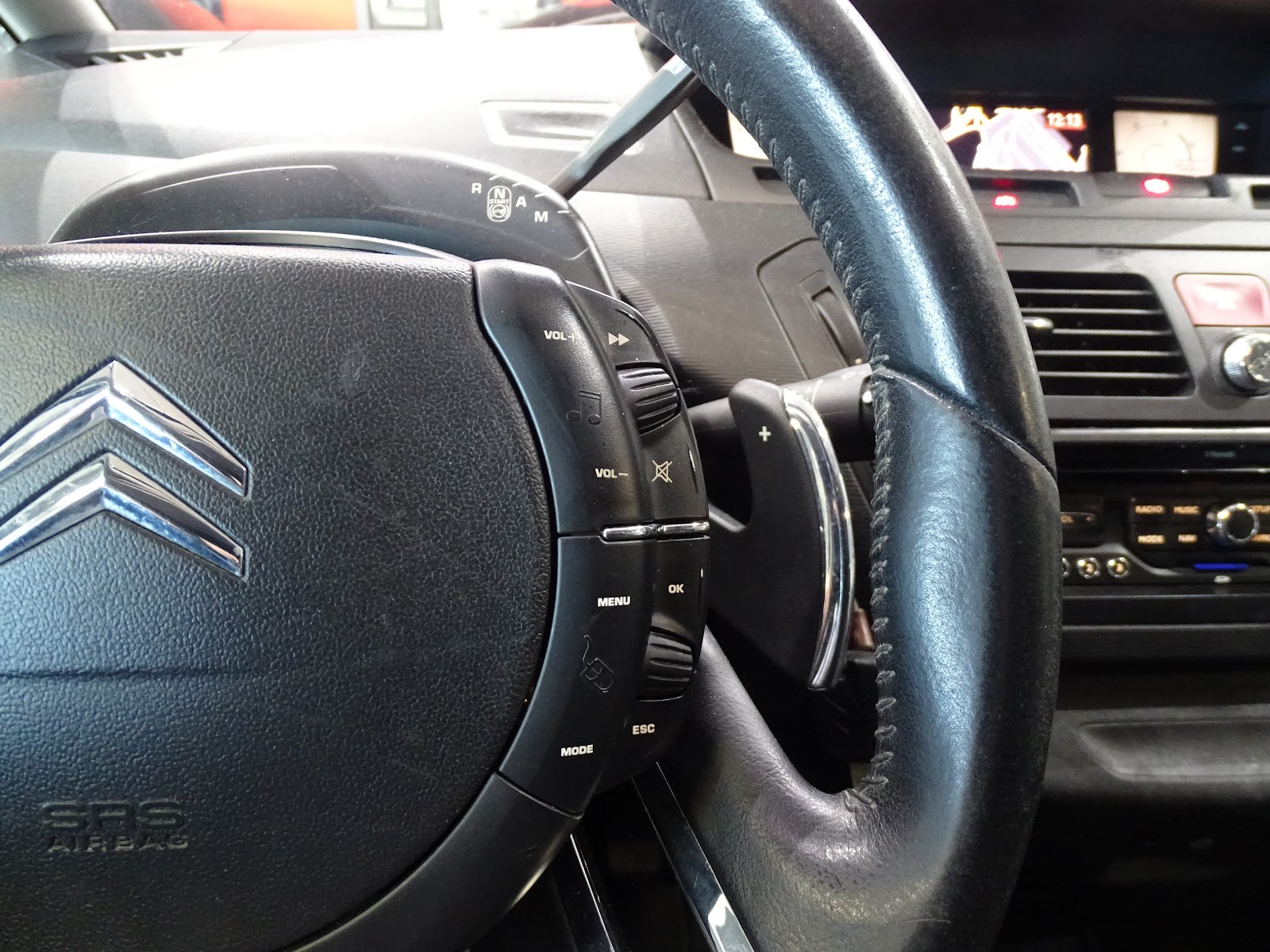 Foto 11 de CITROËN GRAND C4 2010 en venta en CSV Motor VALDEFUENTES