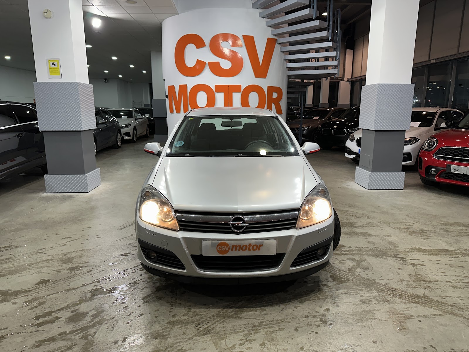 Foto 3 de OPEL ASTRA 2006 en venta en CSV Motor VALDEFUENTES