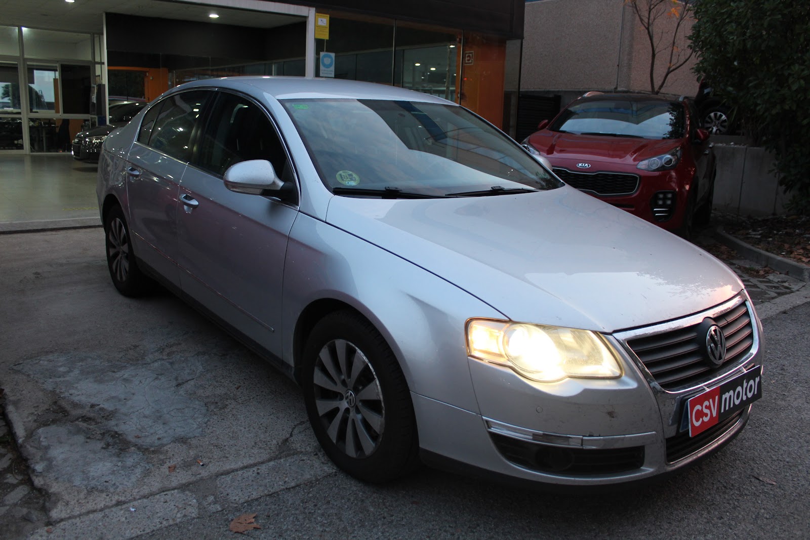 Foto 3 de VOLKSWAGEN PASSAT 2010 en venta en CSV Motor VALDEFUENTES