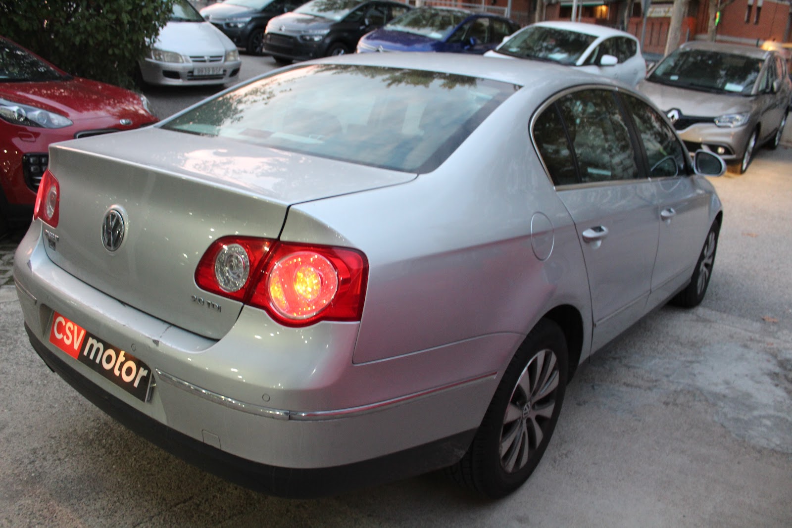 Foto 6 de VOLKSWAGEN PASSAT 2010 en venta en CSV Motor VALDEFUENTES