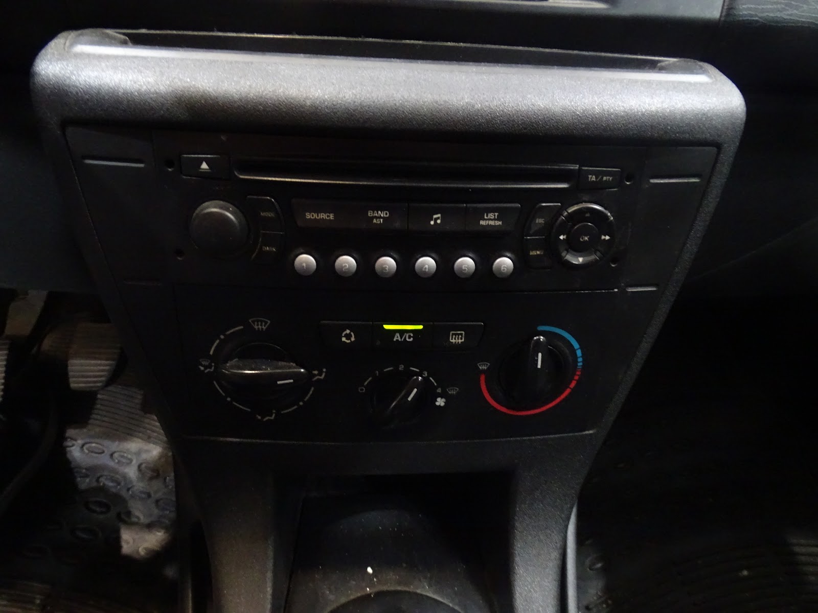 Foto 14 de CITROEN C4 2023 en venta en CSV Motor VALDEFUENTES