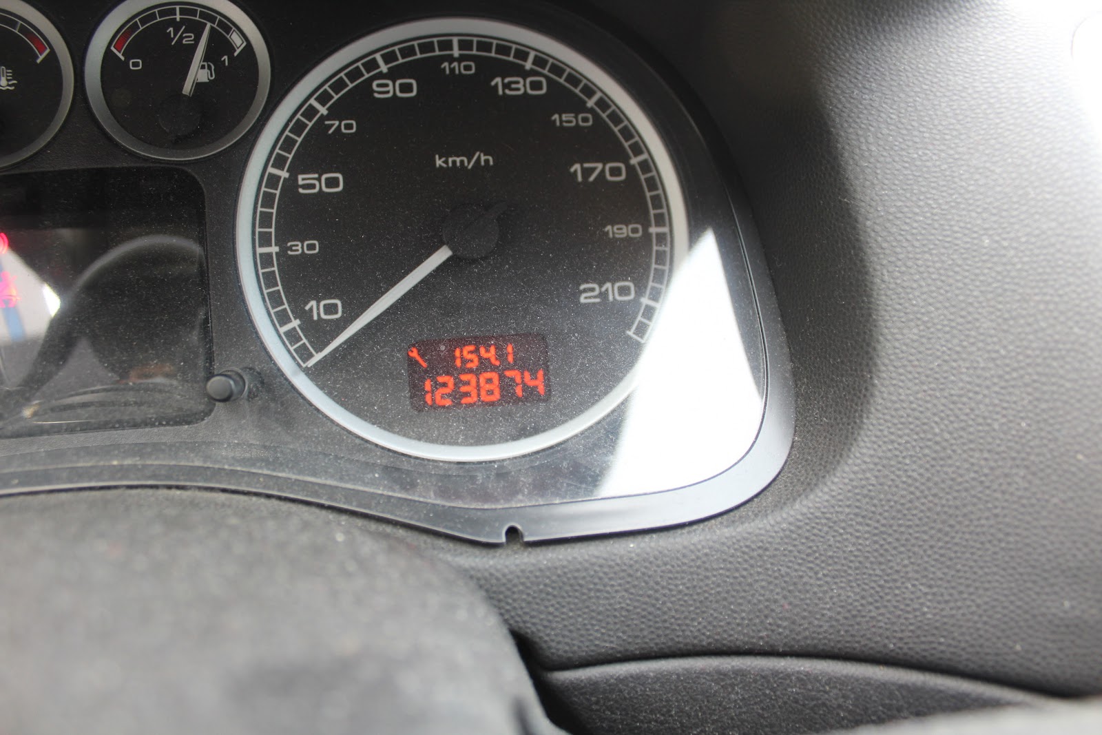 Foto 16 de PEUGEOT 307 0001 en venta en CSV Motor VALDEFUENTES