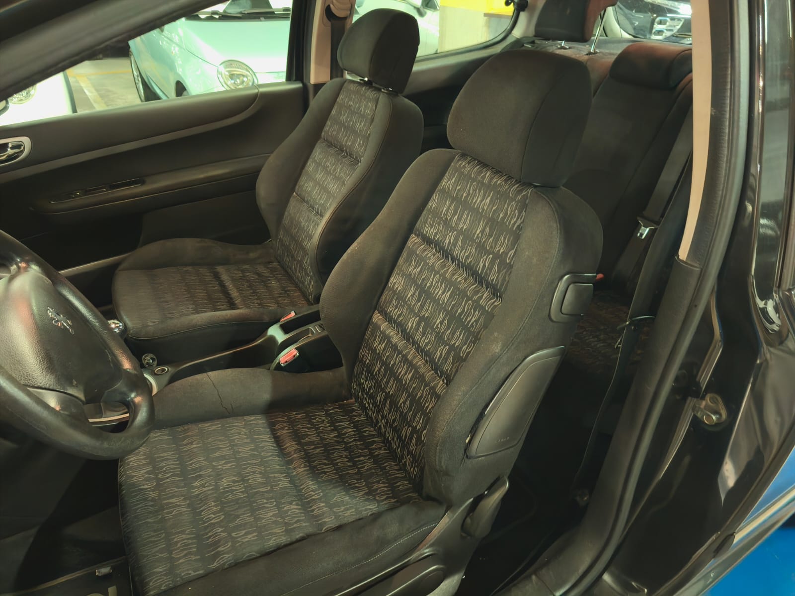 Foto 3 de PEUGEOT 307 2004 en venta en CSV Motor VALDEFUENTES