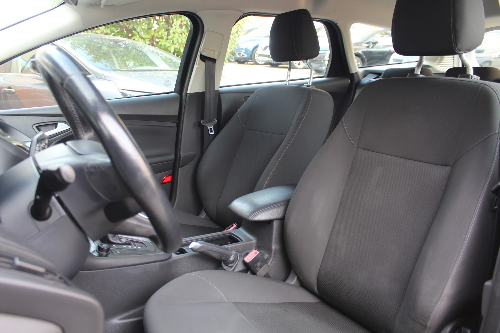 Foto 8 de FORD FOCUS 2018 en venta en CSV Motor VALDEFUENTES