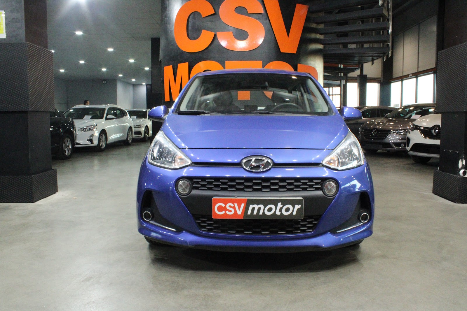 Foto 3 de HYUNDAI I10 2019 en venta en CSV Motor