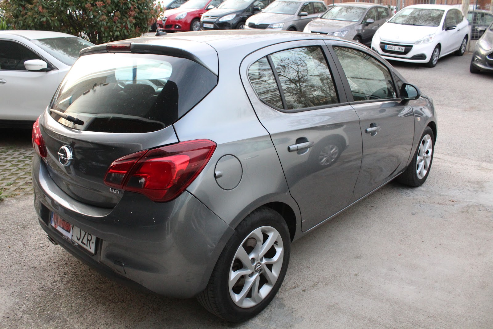 Foto 5 de OPEL CORSA 2017 en venta en CSV Motor VALDEFUENTES