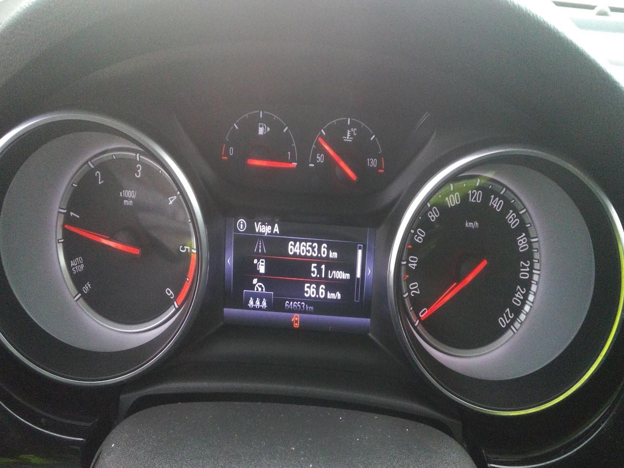 Foto 4 de OPEL ASTRA 2017 en venta en CSV Motor VALDEFUENTES