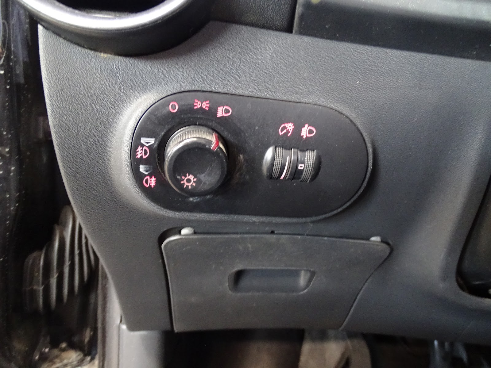 Foto 12 de SEAT IBIZA 2003 en venta en CSV Motor VALDEFUENTES