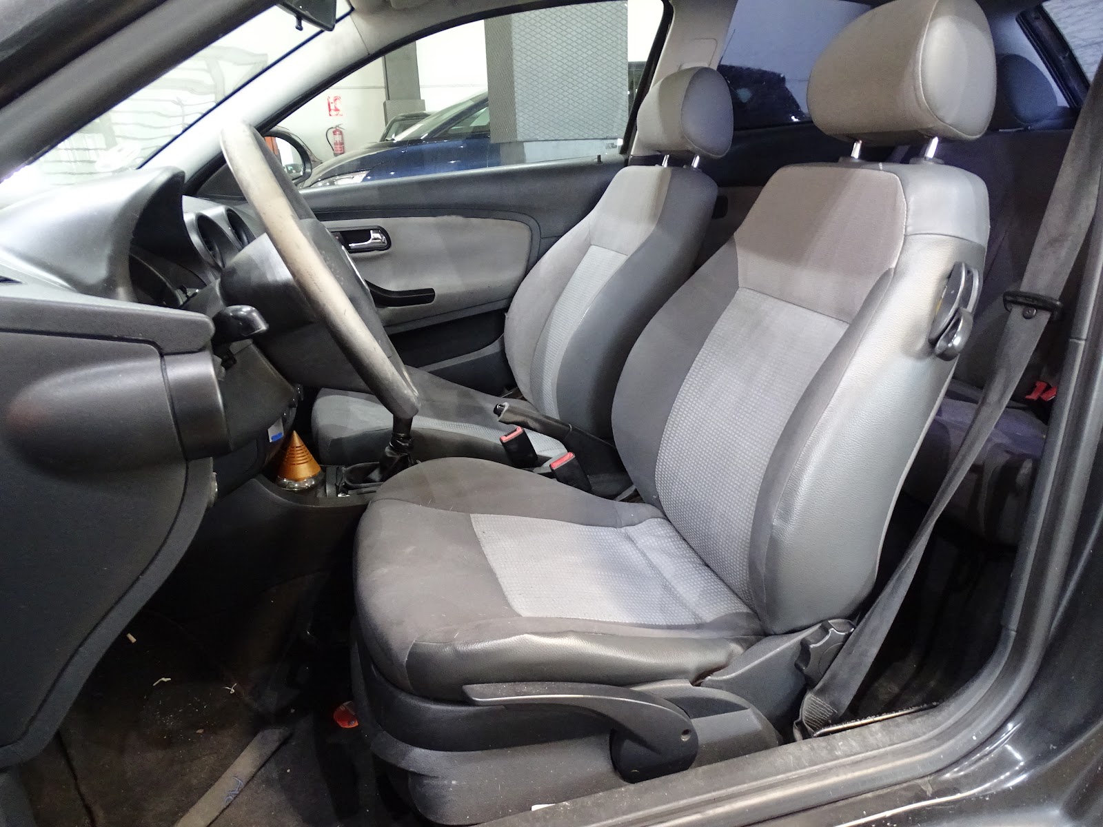 Foto 5 de SEAT IBIZA 2003 en venta en CSV Motor VALDEFUENTES