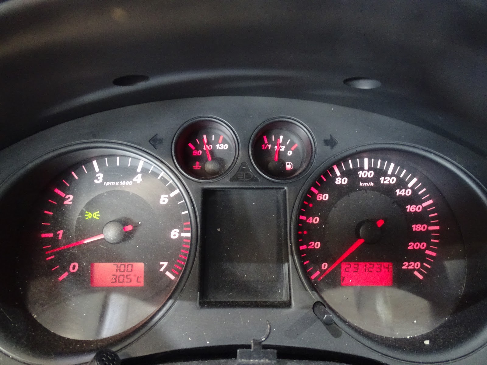 Foto 9 de SEAT IBIZA 2003 en venta en CSV Motor VALDEFUENTES