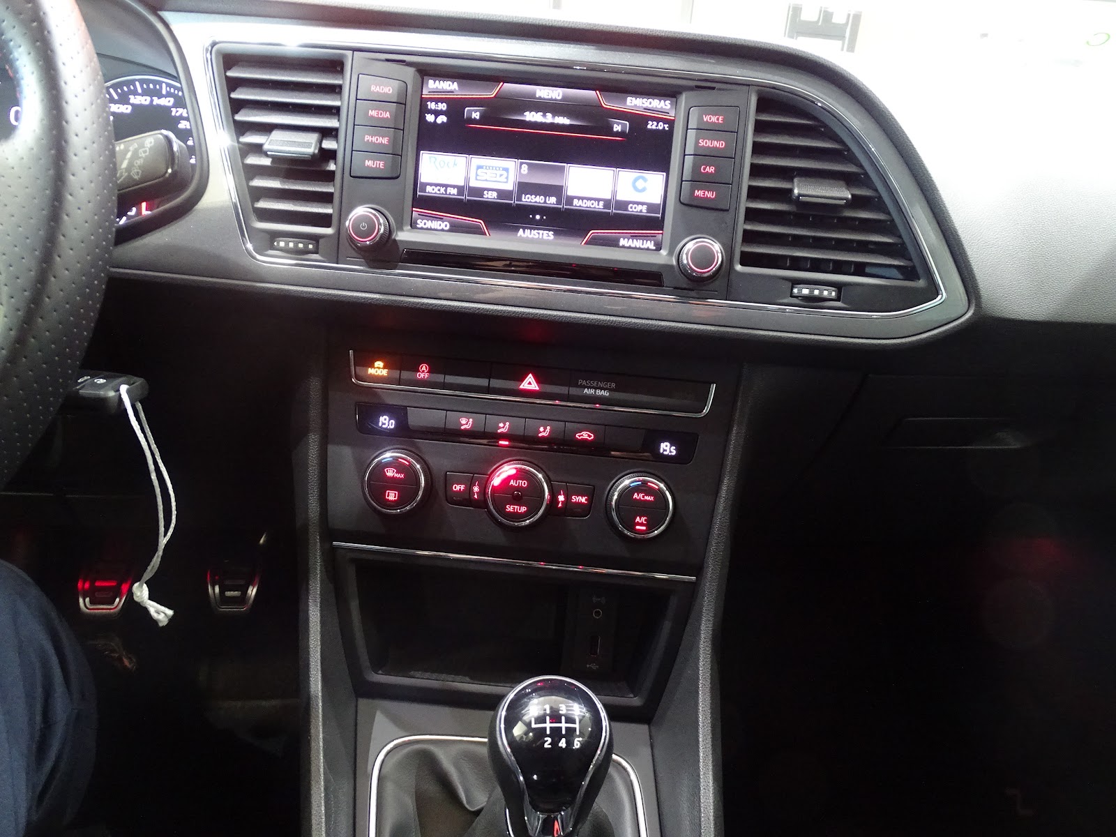 Foto 15 de SEAT LEON 2016 en venta en CSV Motor VALDEFUENTES