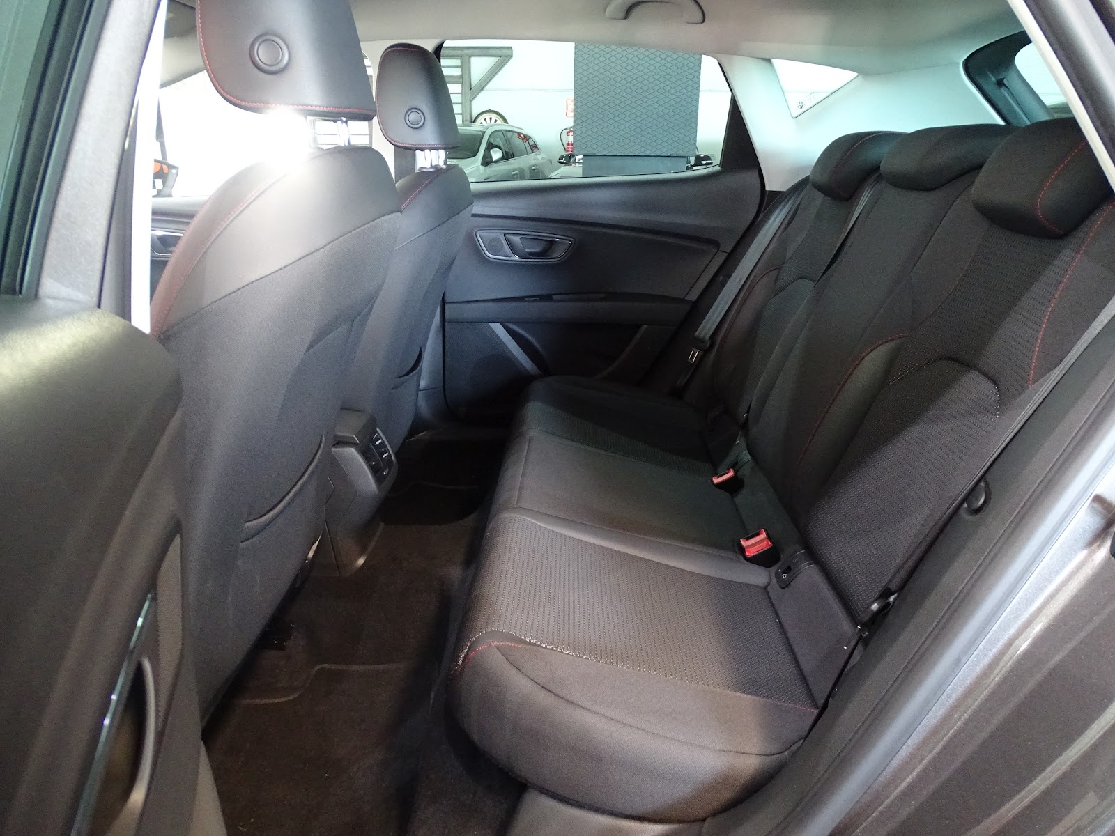 Foto 7 de SEAT LEON 2016 en venta en CSV Motor VALDEFUENTES