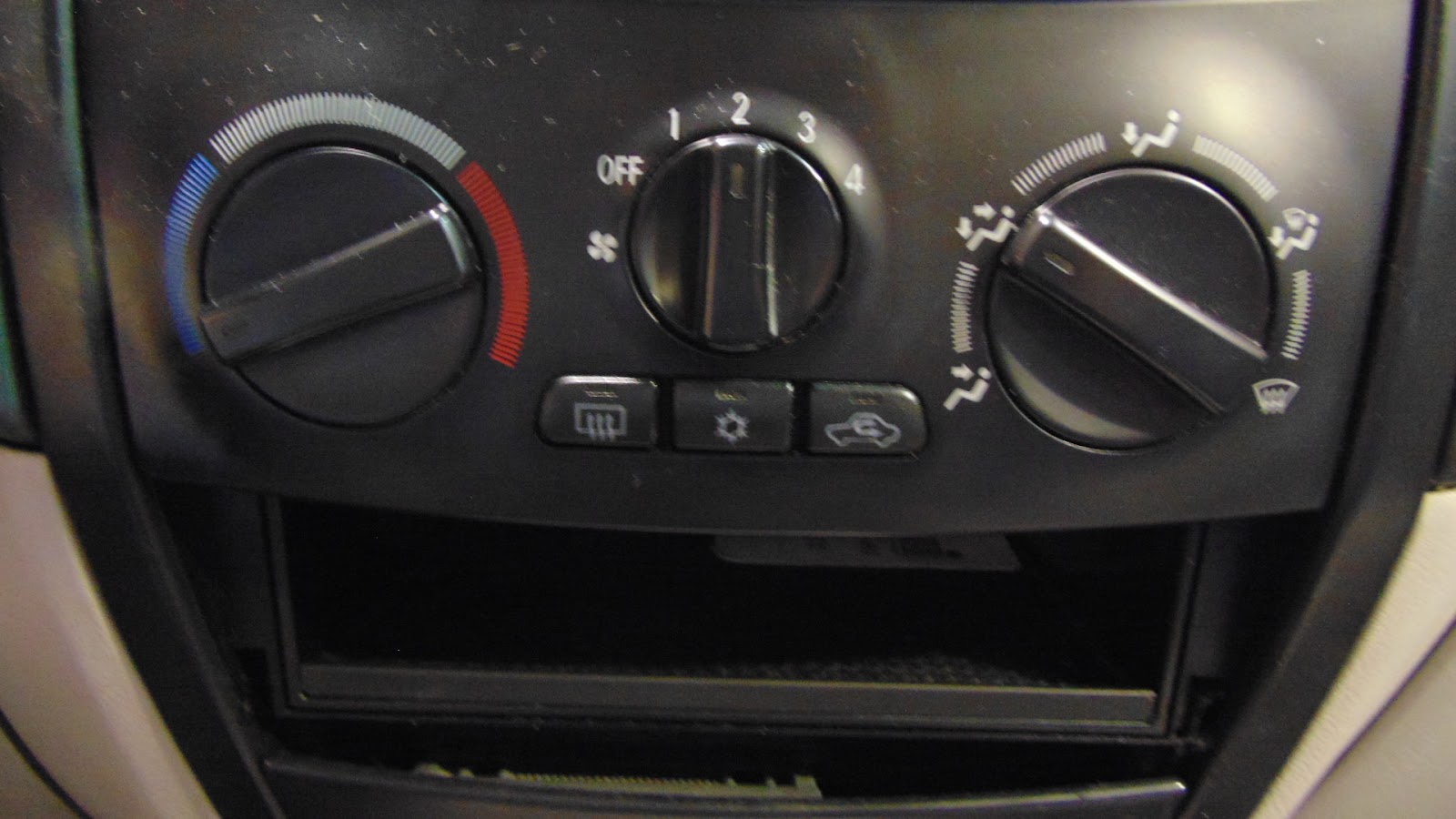 Foto 14 de MITSUBISHI SPACE 2003 en venta en CSV Motor VALDEFUENTES