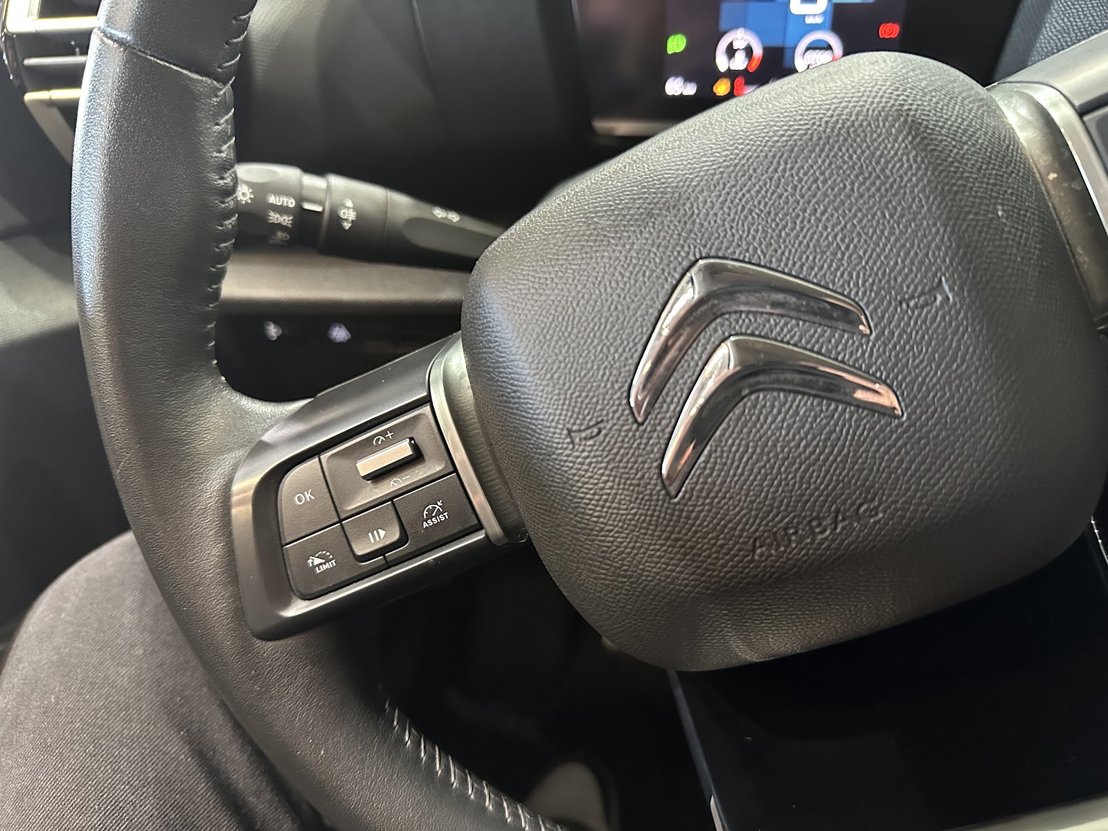 Foto 16 de CITROEN C4 2024 en venta en CSV Motor VALDEFUENTES