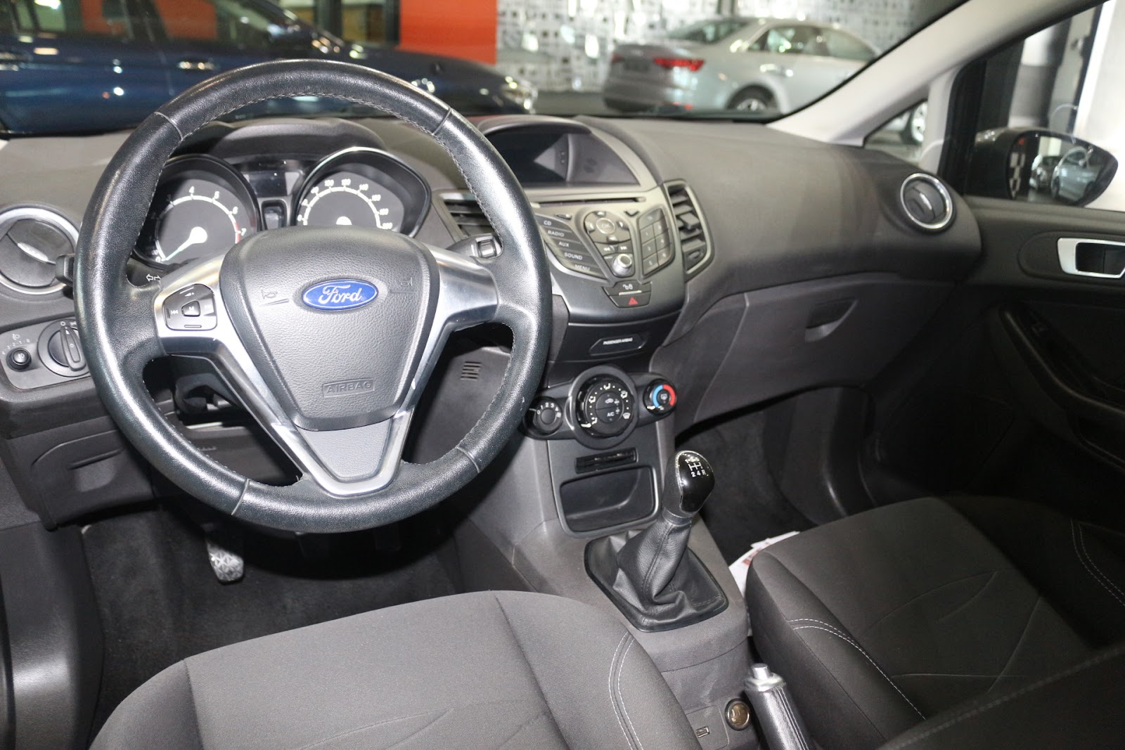 Foto 8 de FORD FIESTA 2017 en venta en CSV Motor VALDEFUENTES