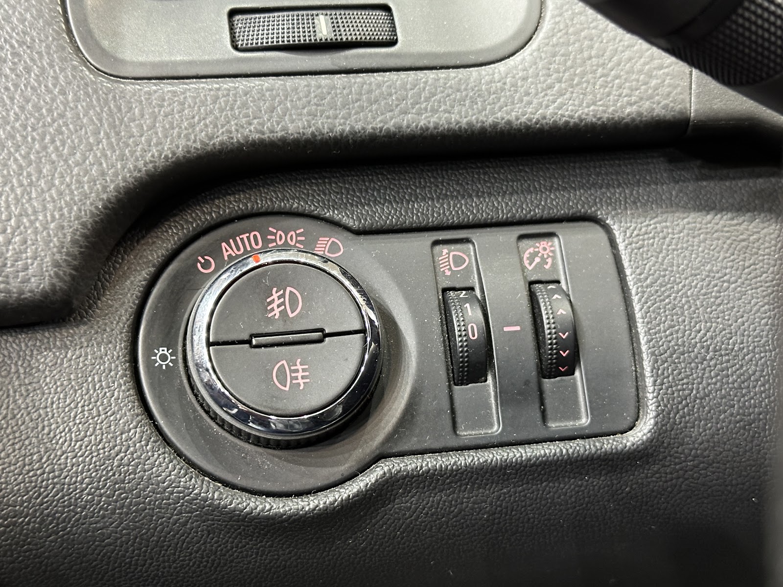 Foto 18 de OPEL INSIGNIA 2010 en venta en CSV Motor VALDEFUENTES