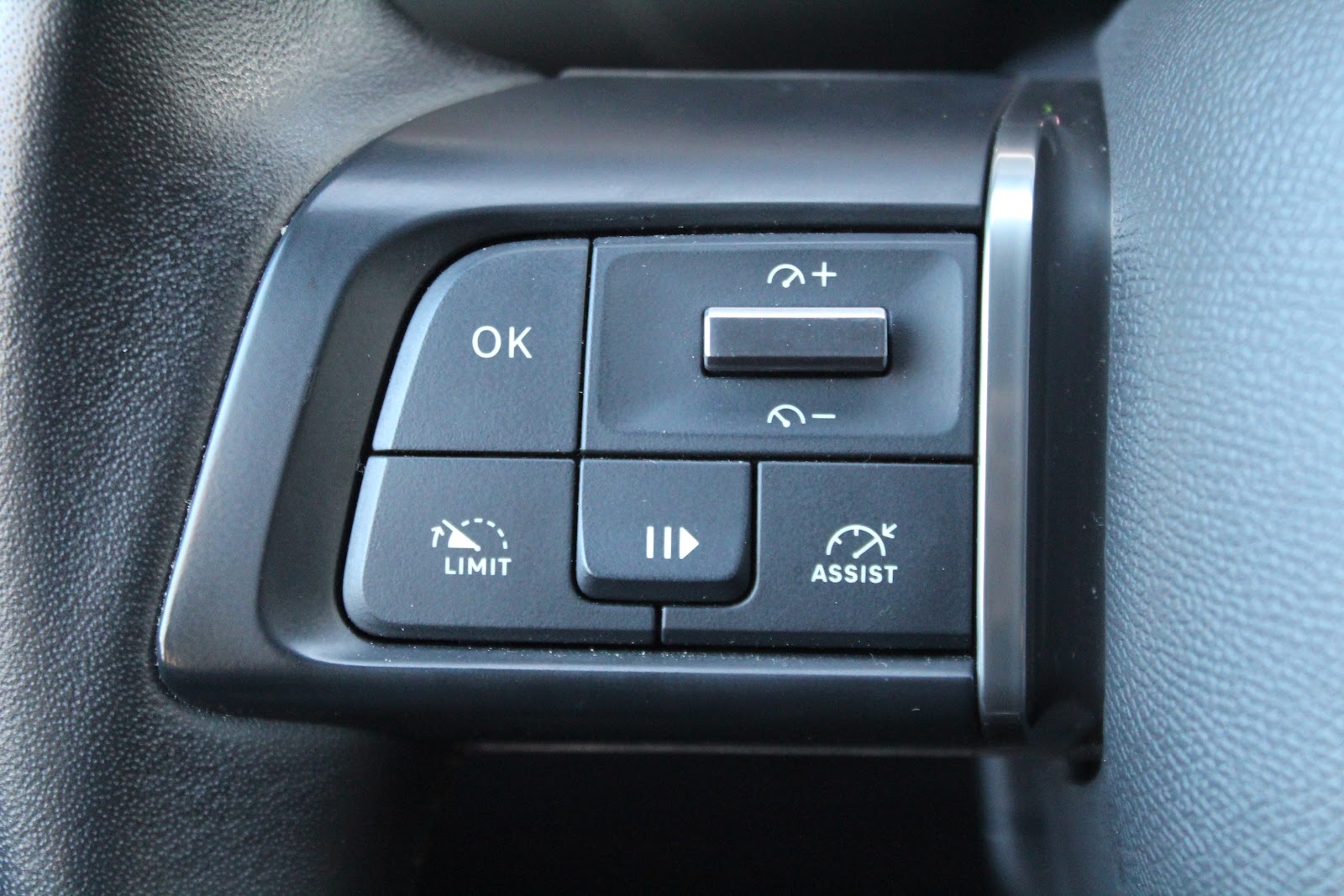 Foto 12 de CITROEN C4 2024 en venta en CSV Motor VALDEFUENTES