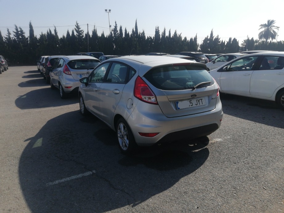 Foto 2 de FORD FIESTA 2017 en venta en CSV Motor VALDEFUENTES
