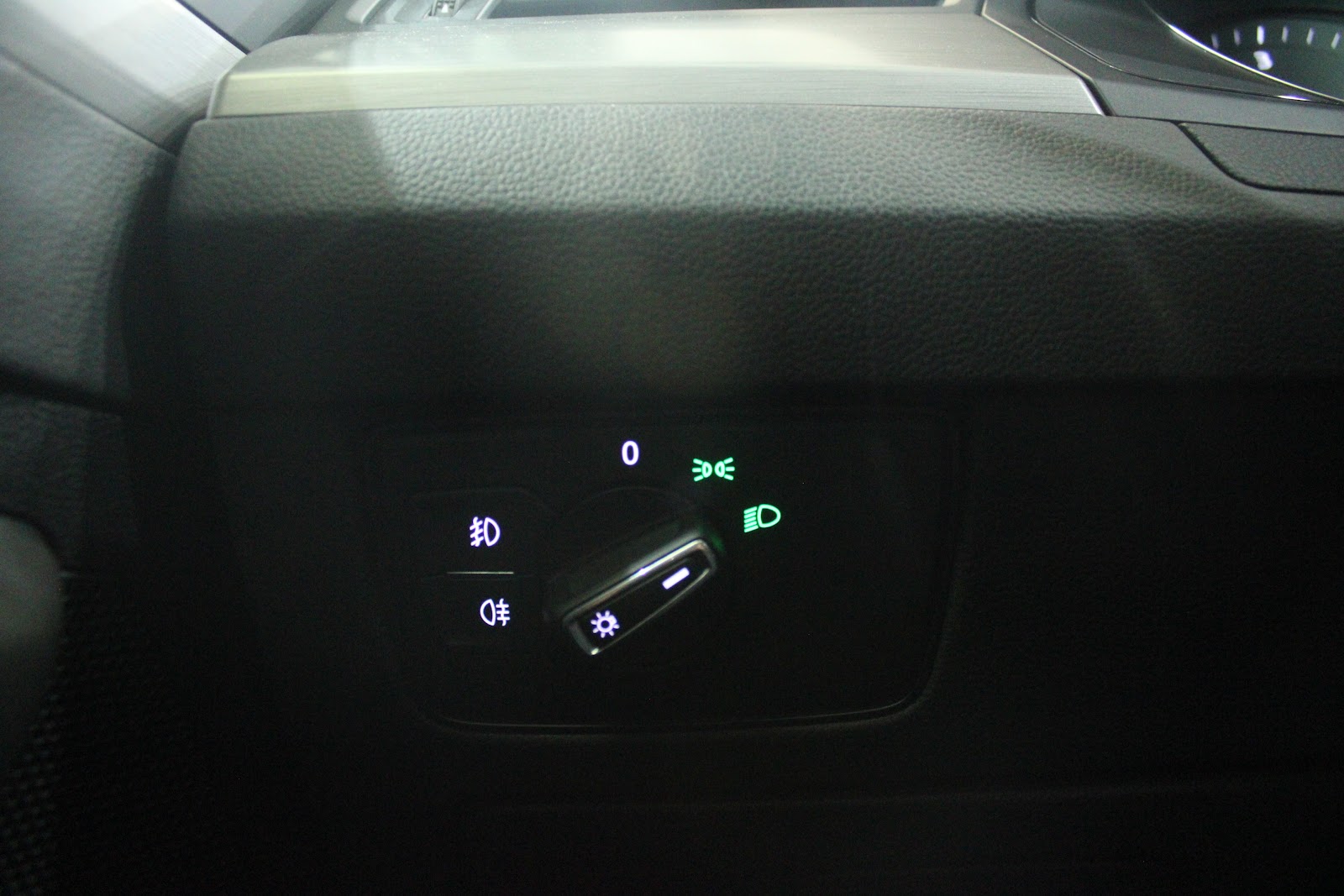 Foto 12 de VOLKSWAGEN PASSAT 2019 en venta en CSV Motor