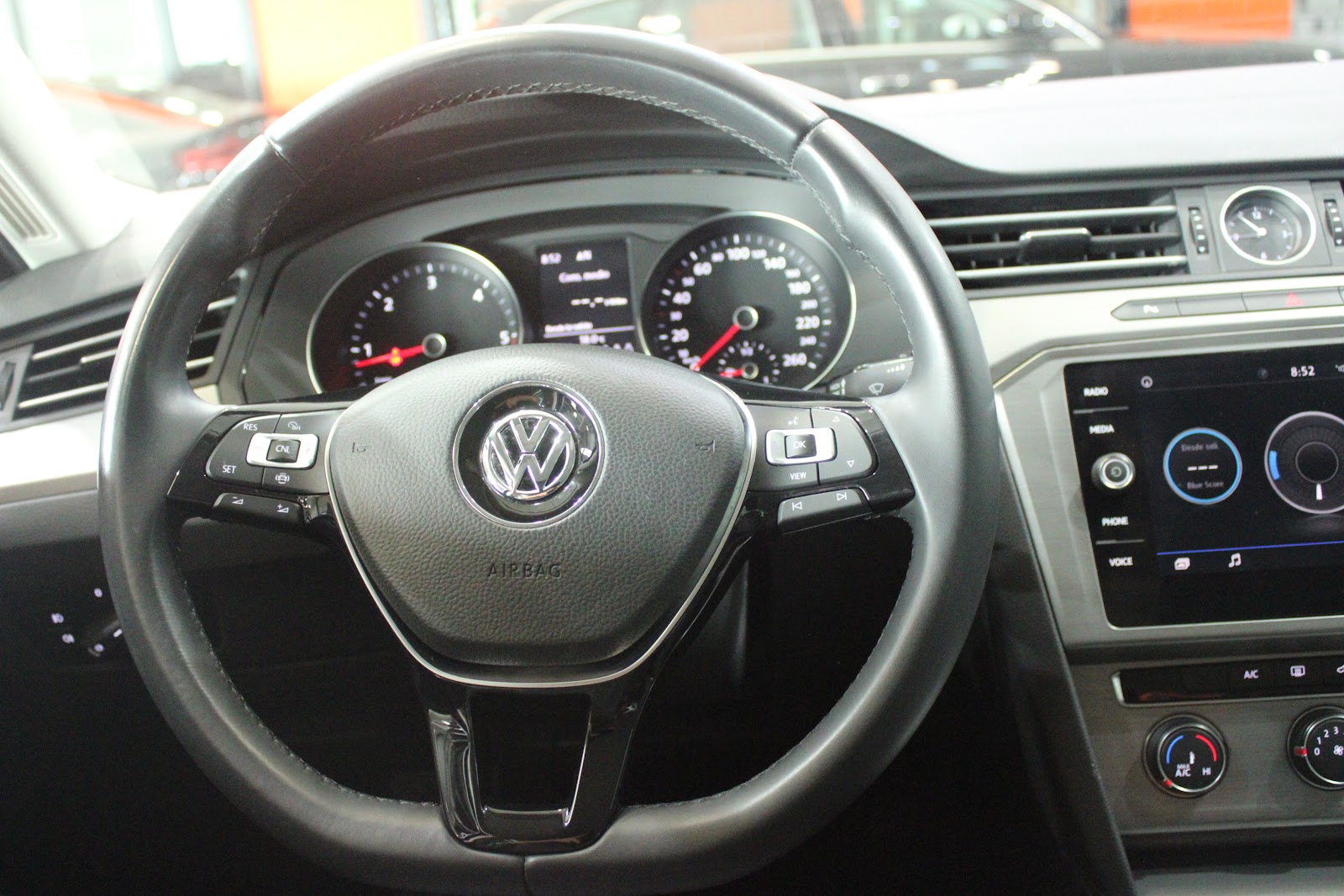 Foto 18 de VOLKSWAGEN PASSAT 2019 en venta en CSV Motor
