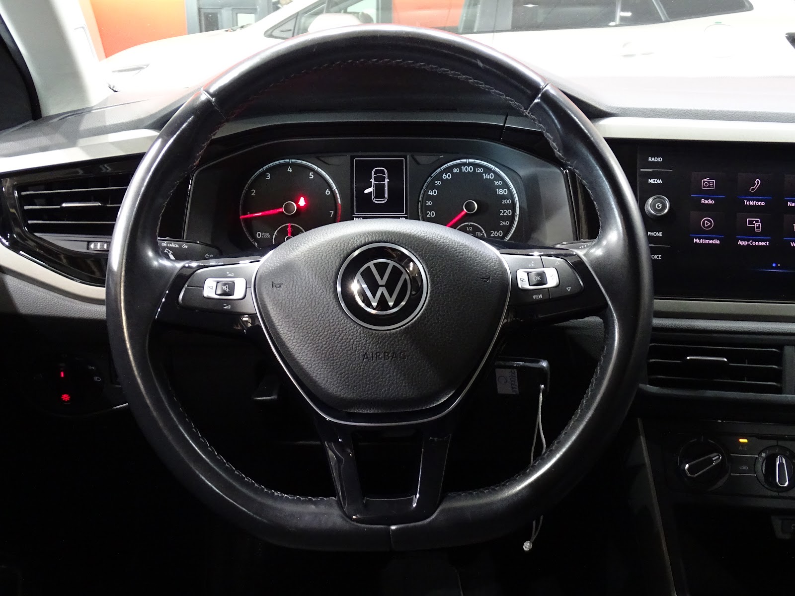Foto 11 de VOLKSWAGEN POLO 2023 en venta en CSV Motor VALDEFUENTES