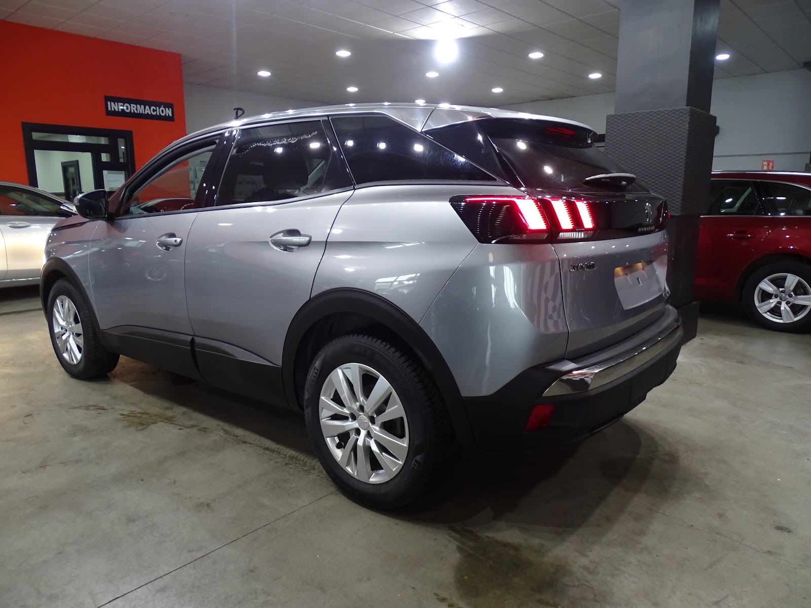 Foto 5 de PEUGEOT 3008 2018 en venta en CSV Motor