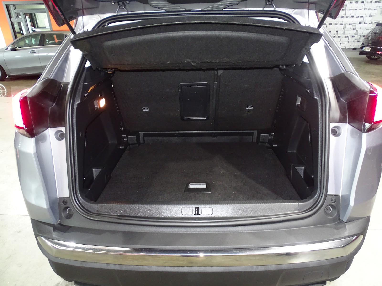 Foto 8 de PEUGEOT 3008 2018 en venta en CSV Motor